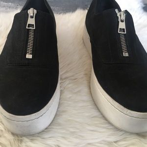 VINCE Warren Platform Shoes